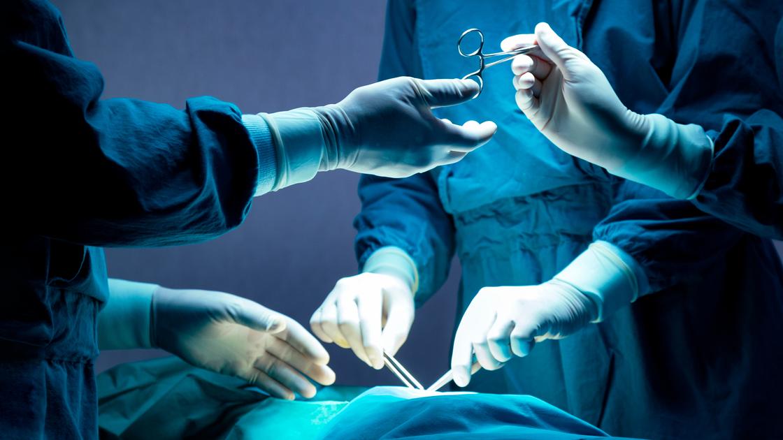 sanit224 in sinergia raro intervento cardiaco salvata la vita a un uomo