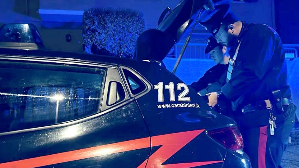 Carabinieri in azione (Foto archivio) Carabinieri in azione (Foto archivio)