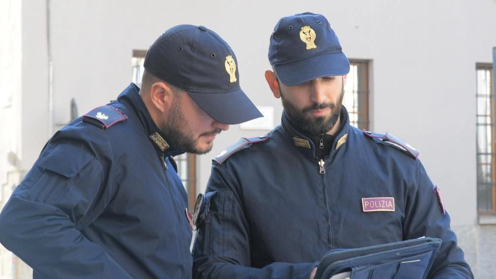 La vittima ha chiamato la polizia, ha rifiutato l’intervento dei soccorsi La vittima ha chiamato la polizia, ha rifiutato l’intervento dei soccorsi