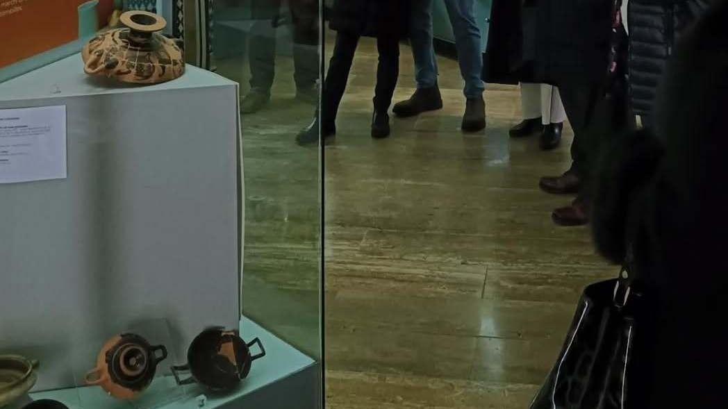 la fortezza guzman luogo ideale per l arte la mostra aperta anche oggi