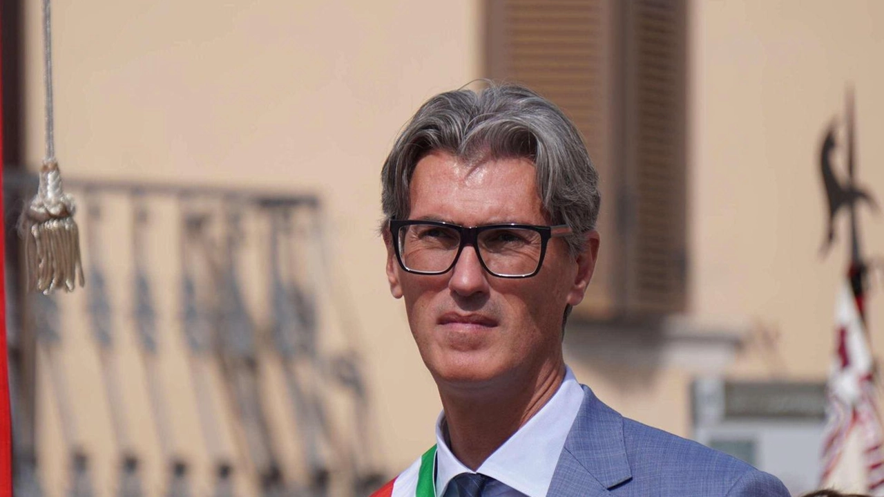 Michele Angiolini sindaco del Comune di Montepulciano ha approvato interventi nella frazione di Gracciano Michele Angiolini sindaco del Comune di Montepulciano ha approvato interventi nella frazione di Gracciano