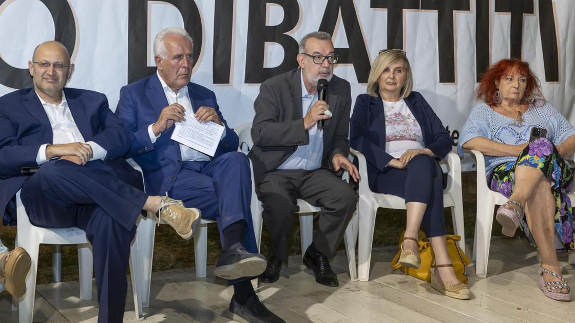 https://www.lanazione.it/image-service/view/acePublic/alias/contentid/NDU1MzUwMDktMjc5My00/0/neri-alla-festa-dellunita-alimentato-il-dialogo-e-lo-spirito-critico.jpeg?f=16:9&w=1200&h=630