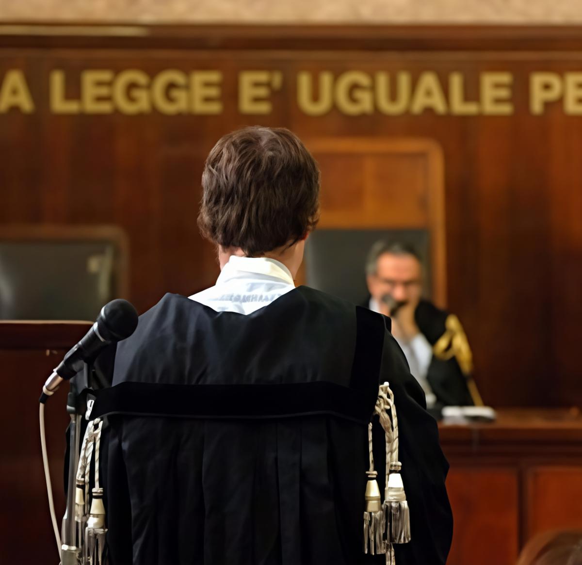 Minaccia i poliziotti. Arrestato Minaccia i poliziotti. Arrestato