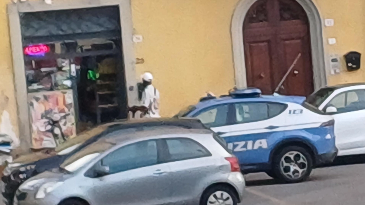 Un diverbio degenerato all’origine del caos: si sono affrontati georgiani e pachistani . Un video ha ripreso l’aggressione. Passanti intimoriti di fronte alle scene di violenza .