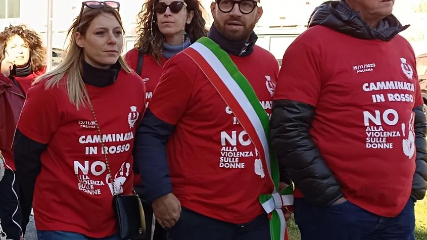 Camminata in rosso, prima edizione Camminata in rosso, prima edizione