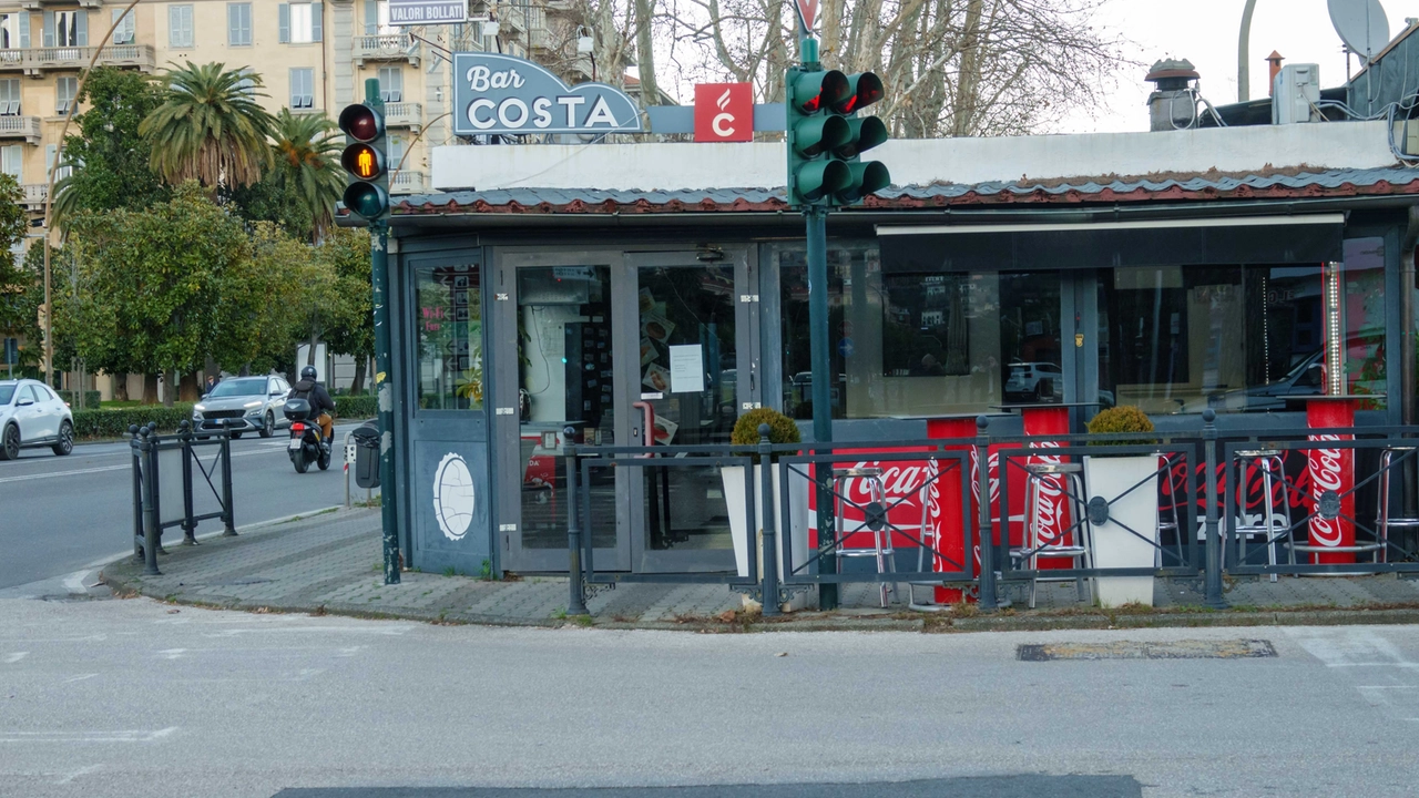 L’esterno dell’attività presa di mira dai ladri L’esterno dell’attività presa di mira dai ladri