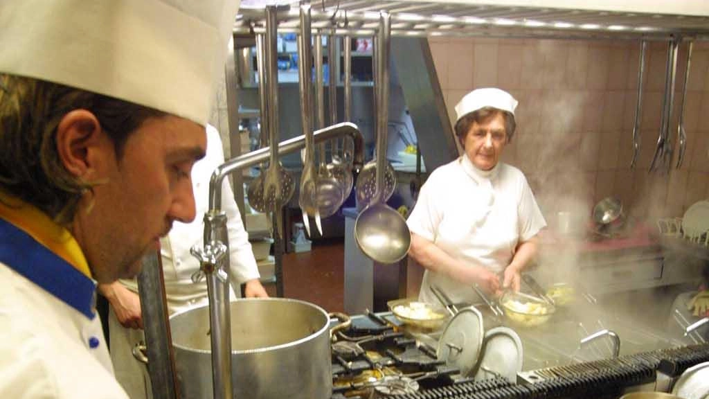 Chi cerca un lavoro stagionale è ancora in tempo. In molte strutture ricettive della Toscana, sia sulla costa (La Spezia... Chi cerca un lavoro stagionale è ancora in tempo. In molte strutture ricettive della Toscana, sia sulla costa (La Spezia...