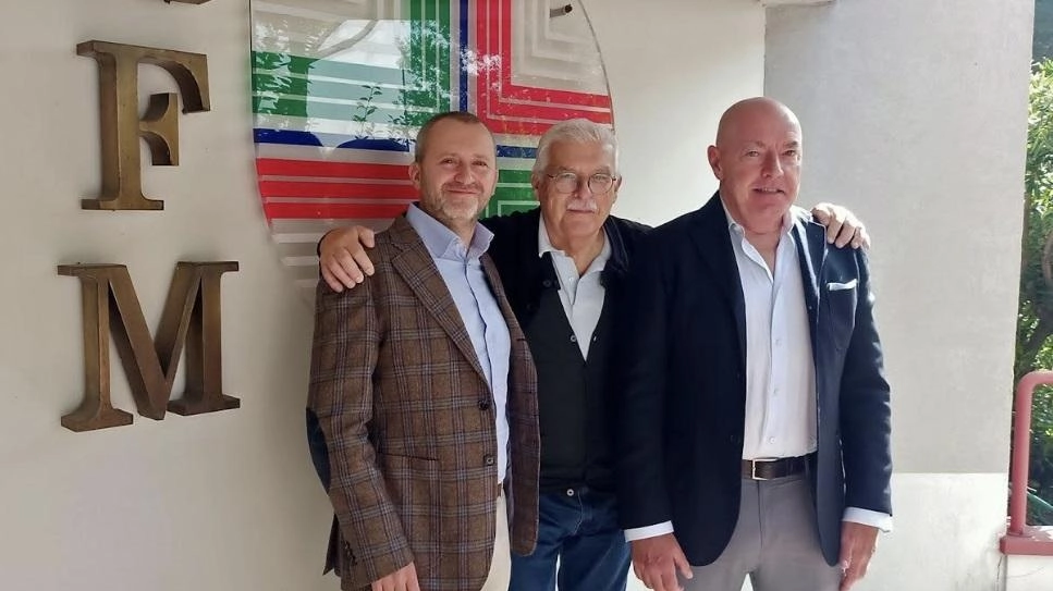 Attestato di qualità per servizi e attività delle Farmacie Comunali. Il magazzino di distribuzione e logistica ha conseguito la certificazione... Attestato di qualità per servizi e attività delle Farmacie Comunali. Il magazzino di distribuzione e logistica ha conseguito la certificazione...