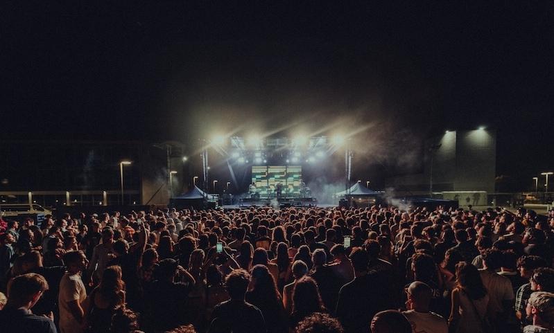 https://www.lanazione.it/image-service/view/acePublic/alias/contentid/NDUzOTcwMmMtZDQxZi00/0/wm-fest-che-magia-successo-al-polo-fiere.jpeg