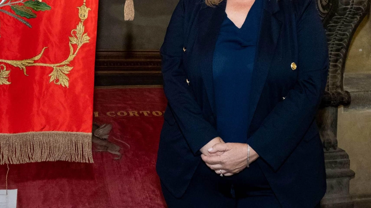 L’assessore alle Politiche sociali del comune di Cortona. Lucia Lupetti, sul nuovo piano integrato regionale per la salute della Zona socio sanitaria della Valdichiana Aretina Le azioni proseguono rispetto quanto tracciato in precedenza» L’assessore alle Politiche sociali del comune di Cortona. Lucia Lupetti, sul nuovo piano integrato regionale per la salute della Zona socio sanitaria della Valdichiana Aretina Le azioni proseguono rispetto quanto tracciato in precedenza»