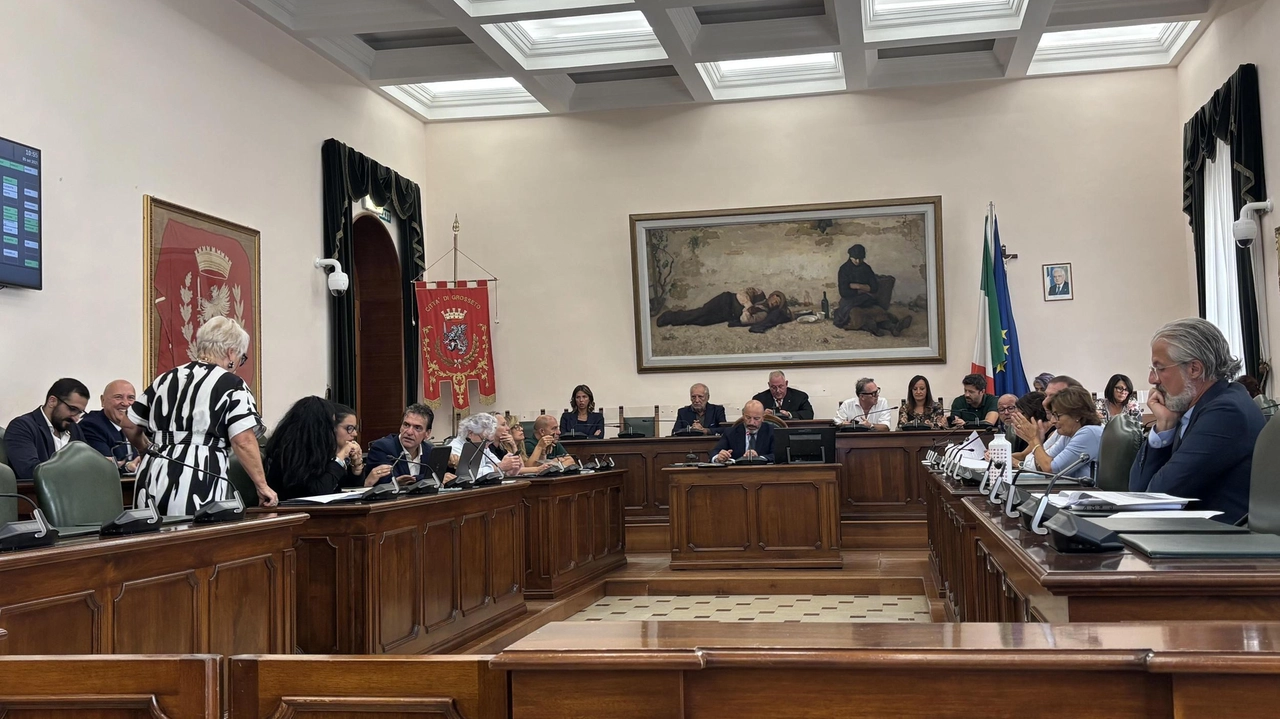 Un momento del consiglio comunale. che si è tenuto ieri mattina, durante il quale è stato approvato l’ordine del giorno sul riconoscimento dello stato di Palestina