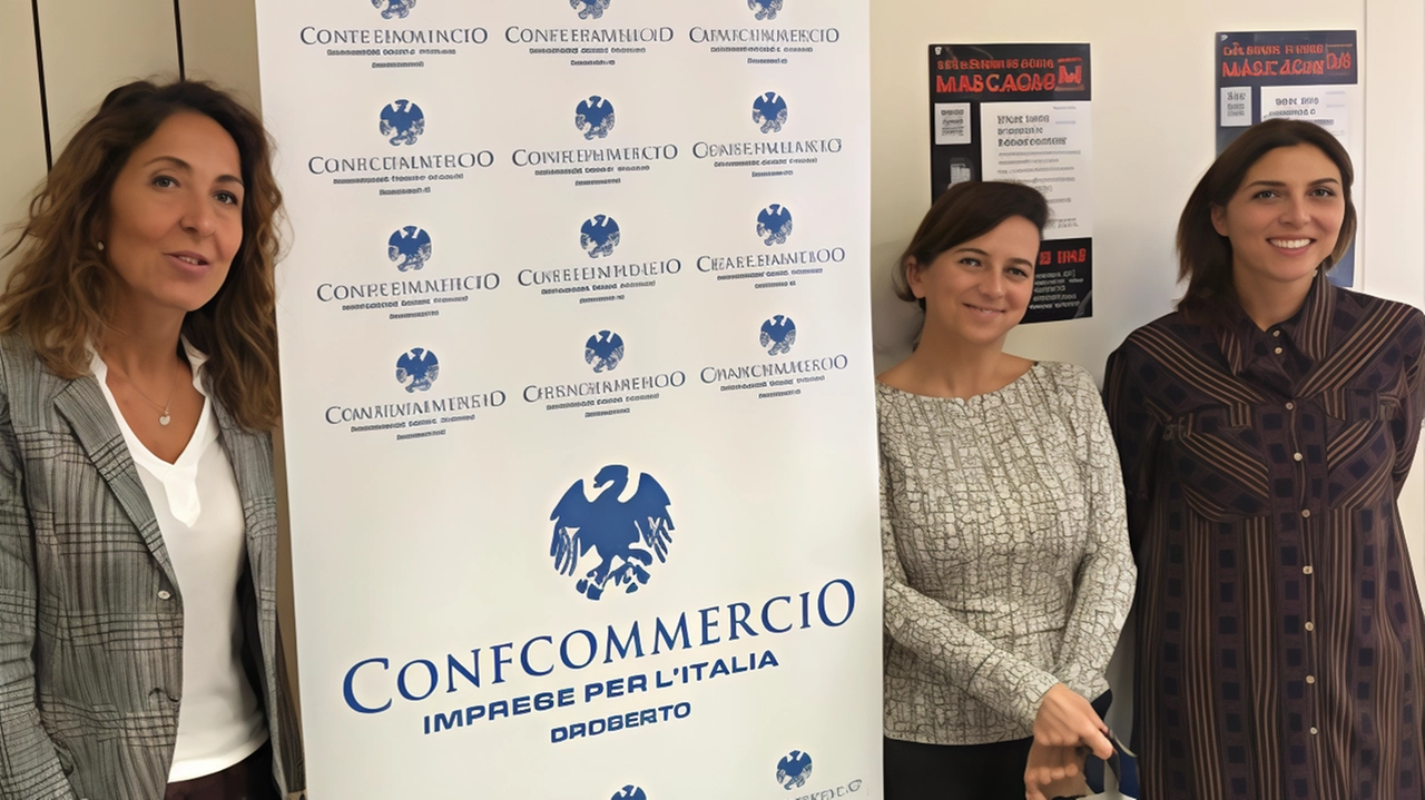 Confcommercio Grosseto presenta due corsi di formazione nel settore moda con partecipazione gratuita: "Addetto al punto vendita del futuro"... Confcommercio Grosseto presenta due corsi di formazione nel settore moda con partecipazione gratuita: "Addetto al punto vendita del futuro"...