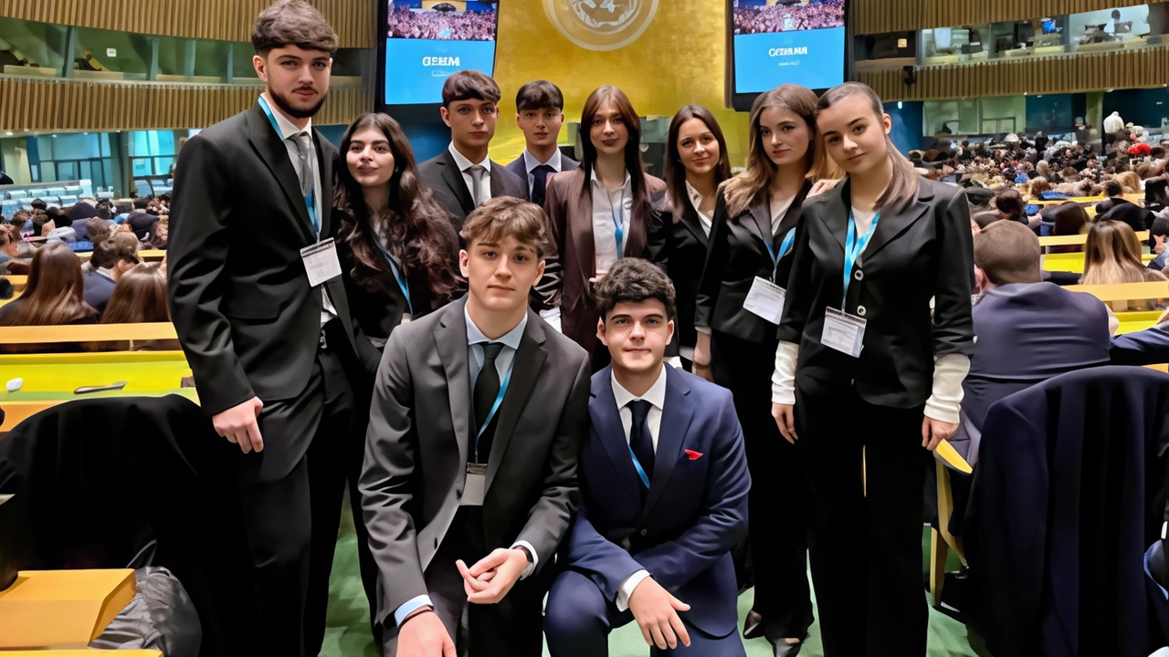 I ragazzi di terza e quarta liceo coinvolti nel progetto Muner di United Network I ragazzi di terza e quarta liceo coinvolti nel progetto Muner di United Network
