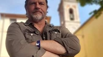 Umberto Cinquini esordisce a Pav Edizioni con il nuovo romanzo “Lo sguardo di Santa Lucia” pubblicato nella collana “Lgbtq+”, diretta da... Umberto Cinquini esordisce a Pav Edizioni con il nuovo romanzo “Lo sguardo di Santa Lucia” pubblicato nella collana “Lgbtq+”, diretta da...