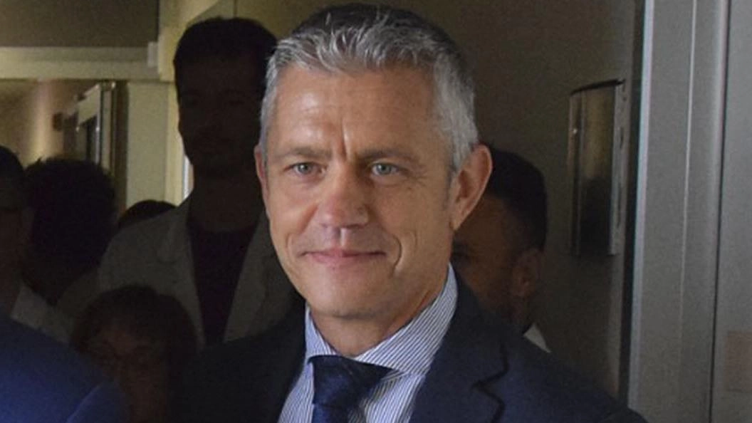 "Smetteremo di fare le inaugurazioni quando ci sarà il silenzio elettorale": una risposta secca, quella che il direttore generale dell’Aou... "Smetteremo di fare le inaugurazioni quando ci sarà il silenzio elettorale": una risposta secca, quella che il direttore generale dell’Aou...