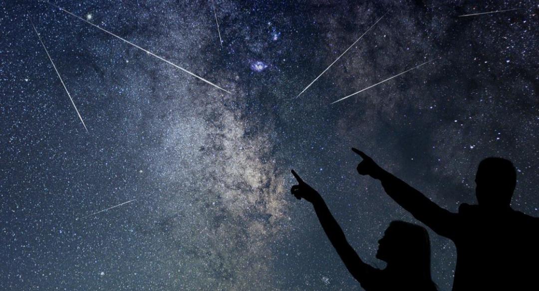 notte di san lorenzo quando e dove vedere le stelle cadenti in toscana