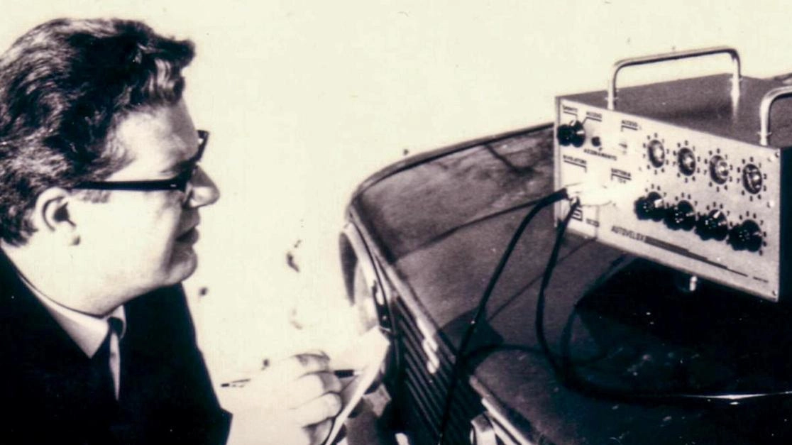 E’ scomparso a 92 anni Fiorello Sodi, pratese di adozione. Nel 1964 nacque la sua impresa a Calenzano. Oggi l’azienda serve oltre 5000 amministrazioni pubbliche, lavoro con l’estero e conta 31 brevetti. E’ scomparso a 92 anni Fiorello Sodi, pratese di adozione. Nel 1964 nacque la sua impresa a Calenzano. Oggi l’azienda serve oltre 5000 amministrazioni pubbliche, lavoro con l’estero e conta 31 brevetti.