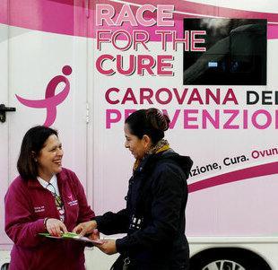 https://www.lanazione.it/image-service/view/acePublic/alias/contentid/NDY3YjViM2UtZWVlNy00/0/prevenzione-carovana-per-le-donne.jpeg