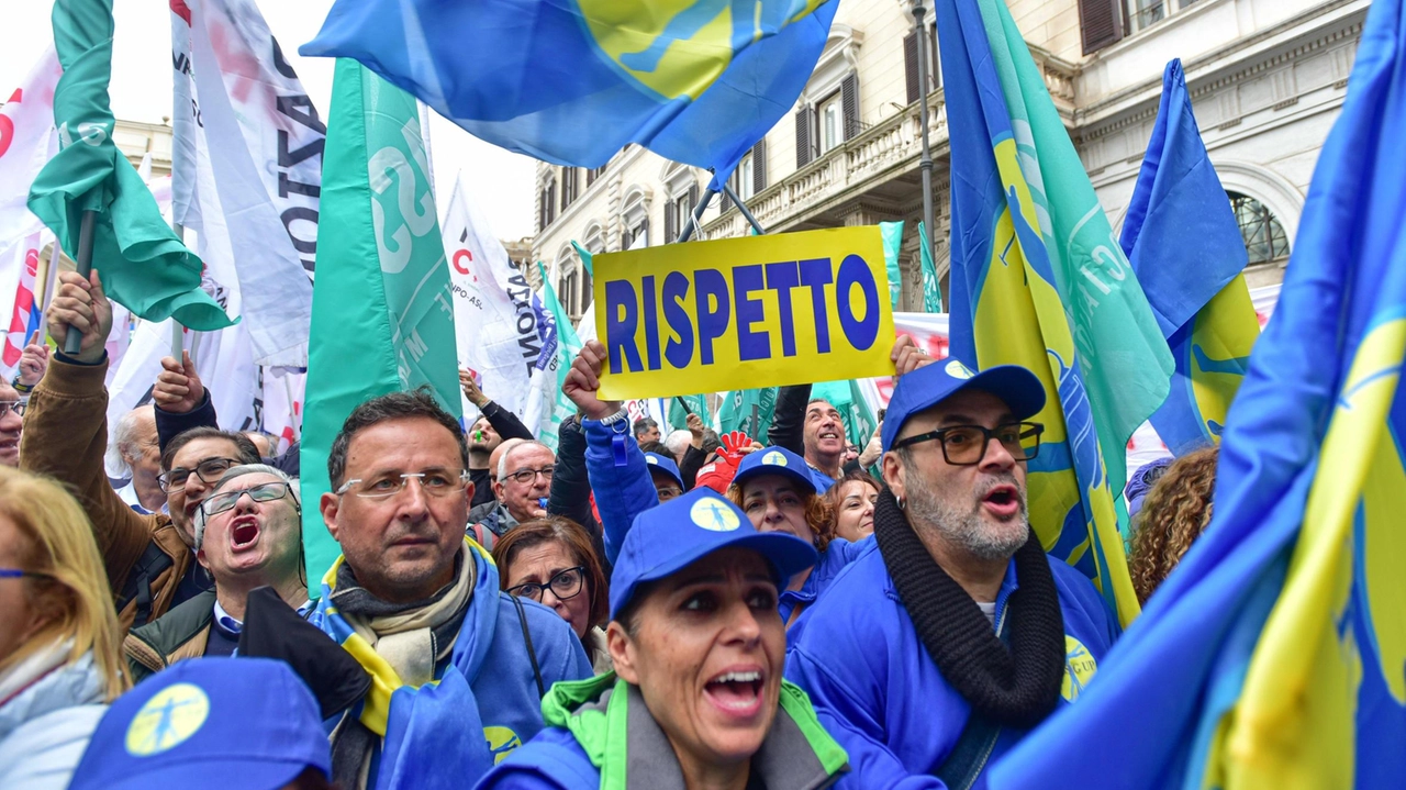 Un momento dello sciopero nazionale dei medici ieri a Roma Un momento dello sciopero nazionale dei medici ieri a Roma
