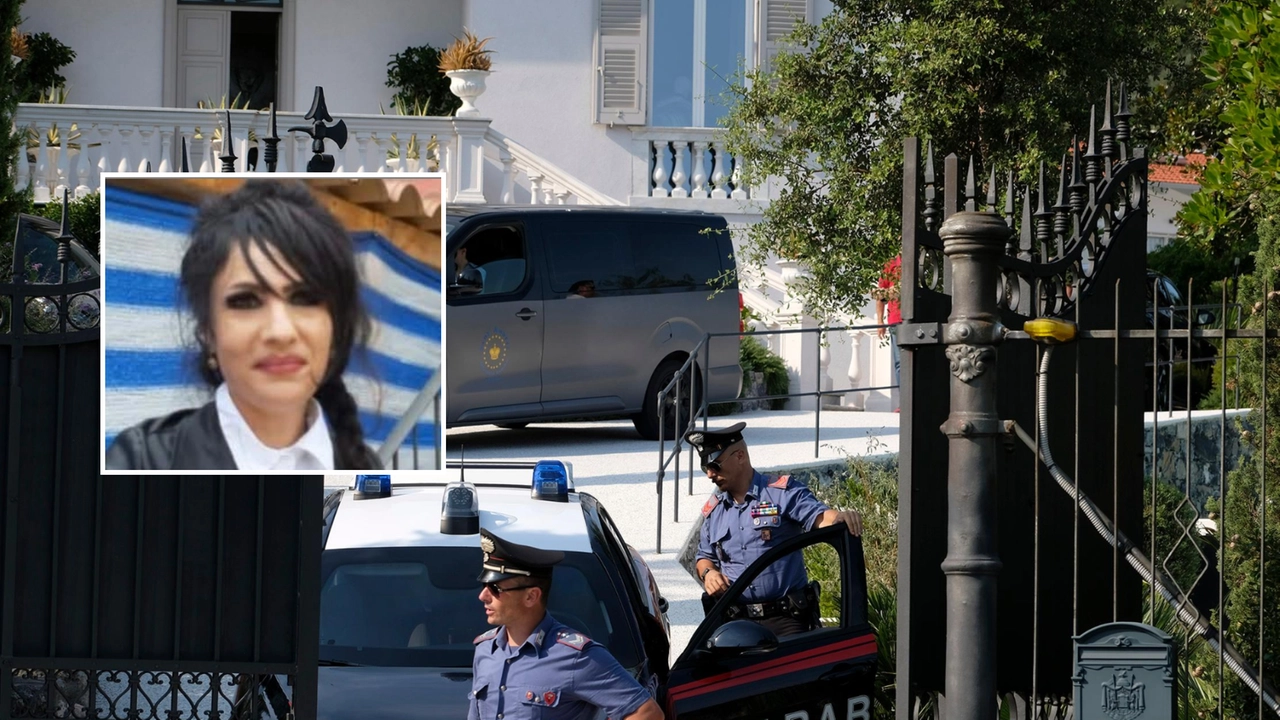 I carabinieri davanti alla villa. Nel riquadro la vittima Tiziana Vinci