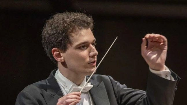 Oggi al Teatro dei Rozzi l’Orchestra della Toscana. Prima esecuzione italiana di ’Fractured Landscapes’. Oggi al Teatro dei Rozzi l’Orchestra della Toscana. Prima esecuzione italiana di ’Fractured Landscapes’.