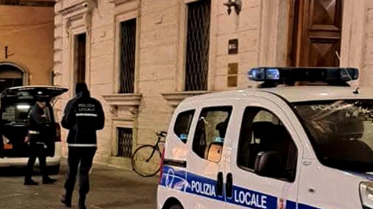 Chiesti più controlli e telecamere