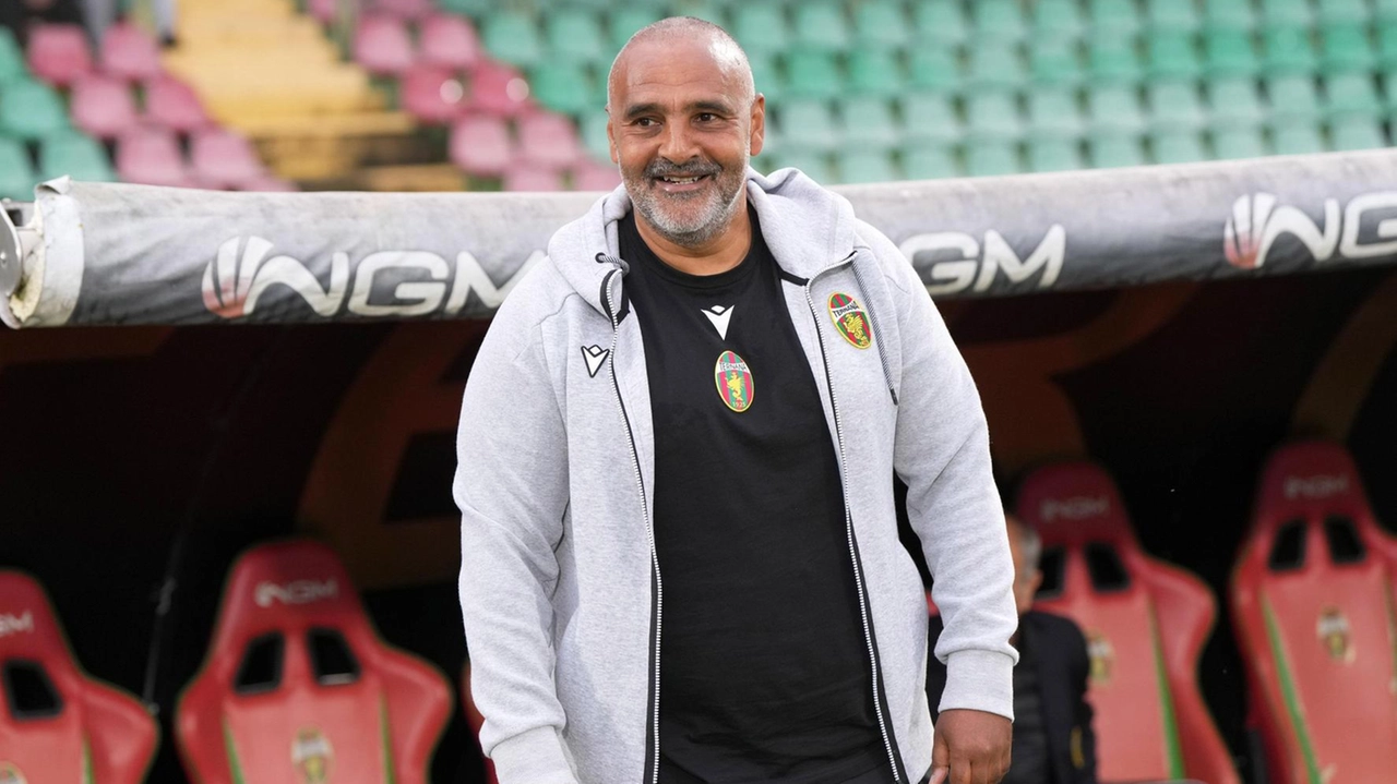Il tecnico della Ternana, Fabio Liverani