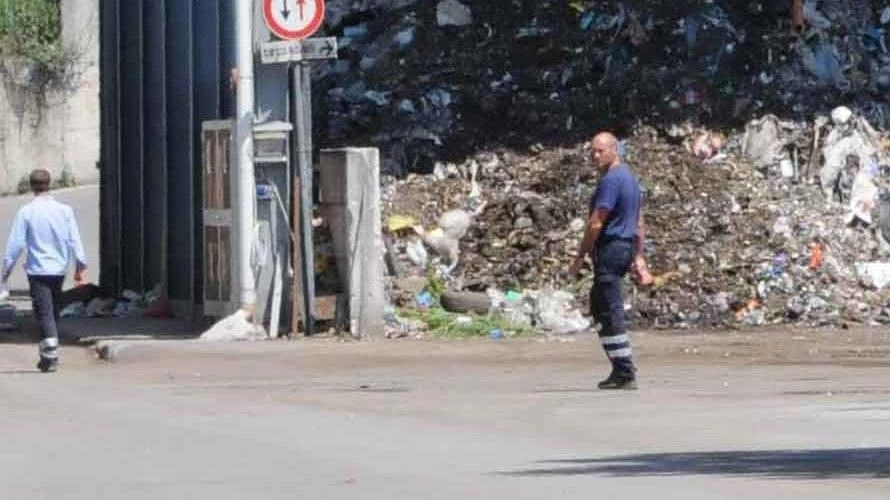 Gli ambientalisti contrari al biodigestore sostengono la battaglia del sindaco di Pisa "L’impianto non è ammesso al bando dei fondi Pnrr: aumenterebbe le tariffe" .