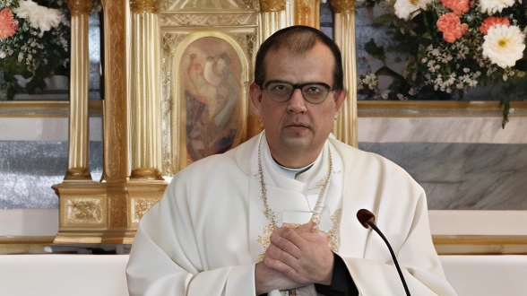 Domani il cardinale Augusto Paolo lojudice e il questore Ugo Angeloni saranno in visita all’Antoniano con doni e dolci per...