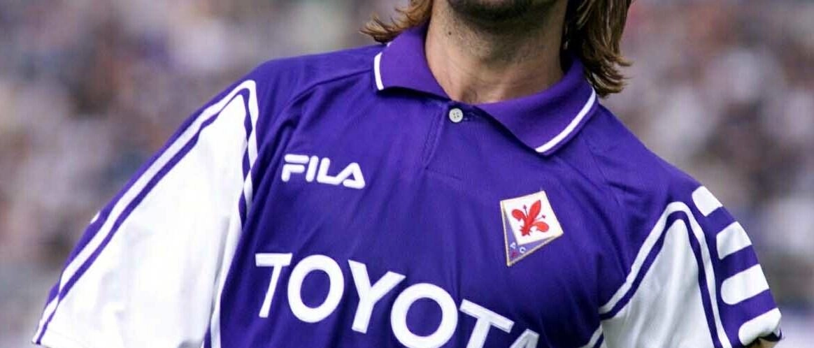 Fiorentina svela la maglia 2026: un omaggio vintage per il centenario