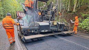https://www.lanazione.it/image-service/view/acePublic/alias/contentid/NDc1ZDIyMTgtY2IzZS00/0/ecco-i-lavori-sulla-sr-74-cantieri-per-300mila-euro.jpeg?f=16:9&w=1200&h=630