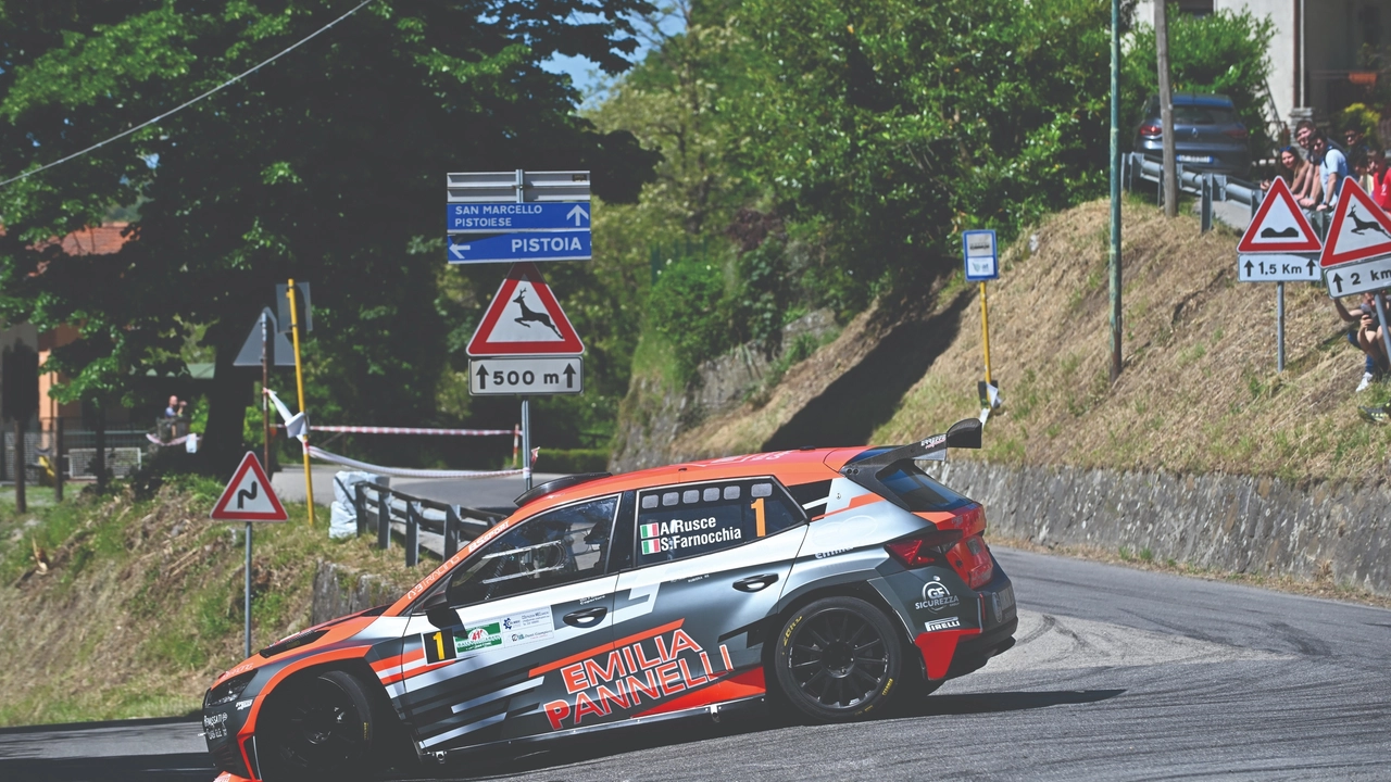 Tradizione confermata, grande spettacolo al Rally degli Abeti: vincono Rusce-Farnocchia