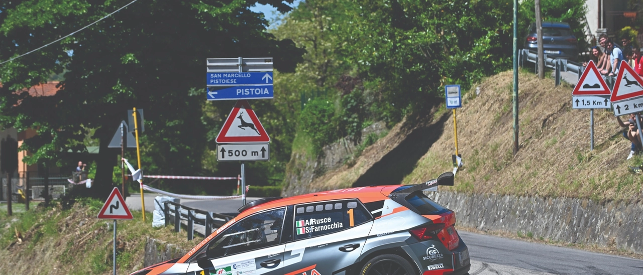 Tradizione confermata, grande spettacolo al Rally degli Abeti: vincono Rusce-Farnocchia