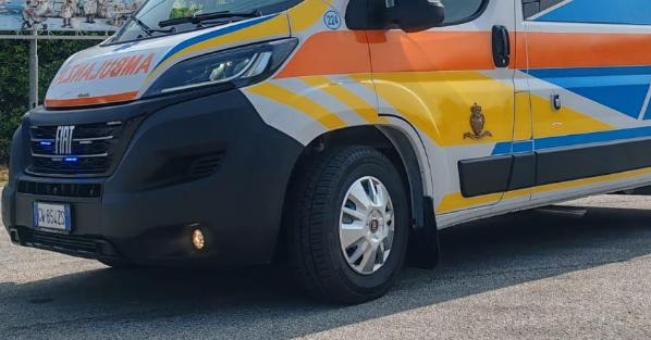 muore motociclista incidente in a11 oggi tragedia all8217altezza di lucca