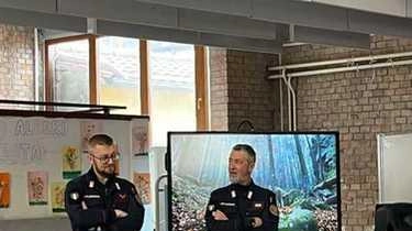 Nell’ambito delle attività di divulgazione ambientale nelle scuole elementari e medie della Provincia, i Carabinieri del Nucleo Forestale di Manciano,...