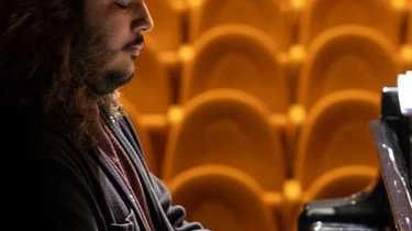 Oggi alle 18 nell’aula magna del Polo Bianciardi per il Festival Giovani in musica (organizzato da Agimus nell’ambito... Oggi alle 18 nell’aula magna del Polo Bianciardi per il Festival Giovani in musica (organizzato da Agimus nell’ambito...