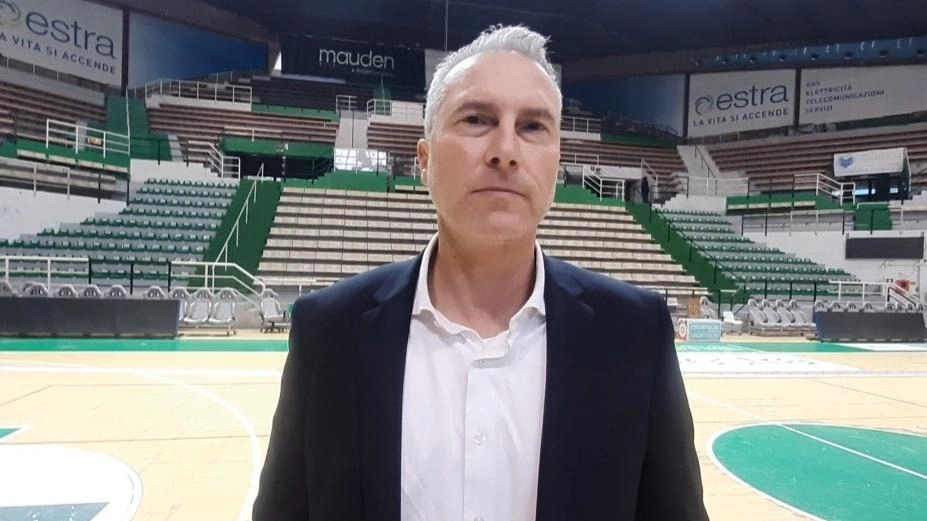 Dopo settimane di silenzio torna a parlare qualcuno in casa Emma Villas. A farlo il vice presidente e ds Fabio... Dopo settimane di silenzio torna a parlare qualcuno in casa Emma Villas. A farlo il vice presidente e ds Fabio...