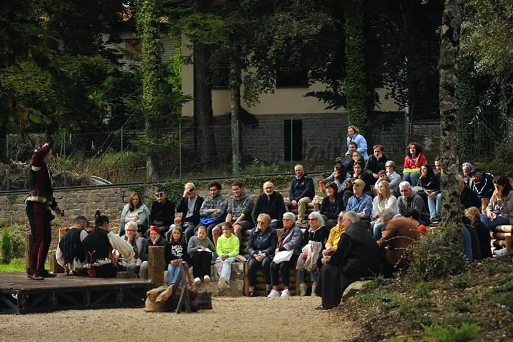 Al gran finale Anfiteatro Naturalis in Casentino