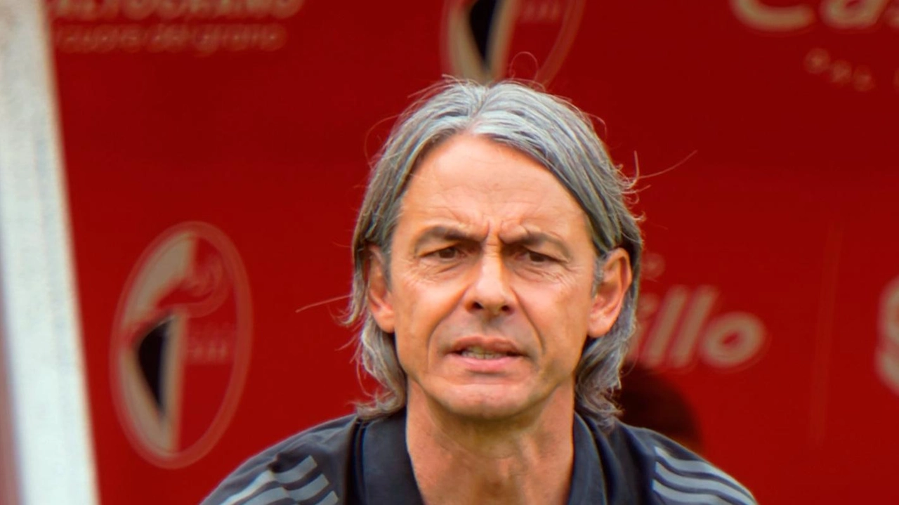 Al momento niente ancora sempre muoversi. Al momento in cui stiamo scrivendo Filippo Inzaghi continua a essere, contratto alla mano,... Al momento niente ancora sempre muoversi. Al momento in cui stiamo scrivendo Filippo Inzaghi continua a essere, contratto alla mano,...