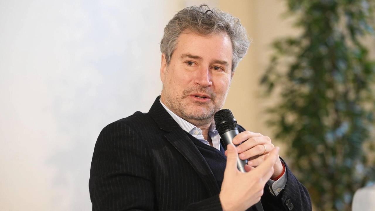 La seduta dedicata al servizio idrico slitta dopo l’annuncio del sindaco “Il tribunale si pronuncerà fra 48 ore e sono depositate le difese di Gaia e di Ait“. La seduta dedicata al servizio idrico slitta dopo l’annuncio del sindaco “Il tribunale si pronuncerà fra 48 ore e sono depositate le difese di Gaia e di Ait“.