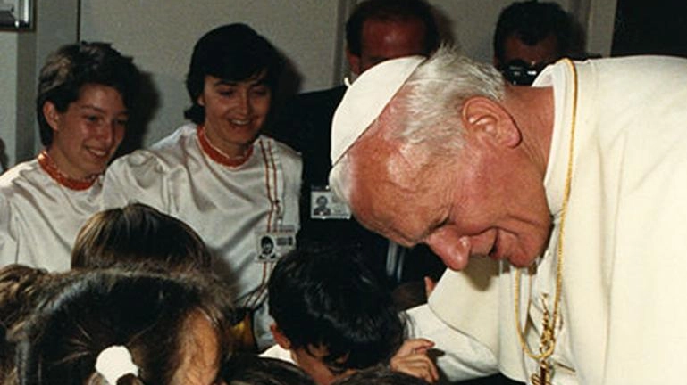 Wojtyła incontrò anche gli operai del Casone .