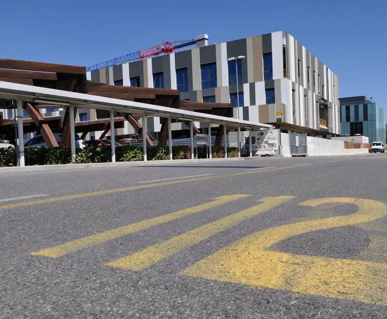 Ampliamento ospedale. Tunnel esterno al via. Il cantiere sarà ultimato entro la fine del 2025