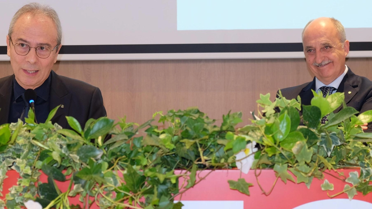 Il direttore generale Tiziano Caporali il presidente di Banca Alta Toscana, Alberto Vasco Banci Il direttore generale Tiziano Caporali il presidente di Banca Alta Toscana, Alberto Vasco Banci