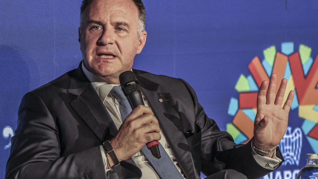 Ue vari piano straordinario, industria fuori da Patto stabilità