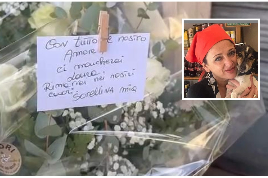Biglietti e fiori lasciati davanti al forno di Laura Frosecchi (nel riquadro)