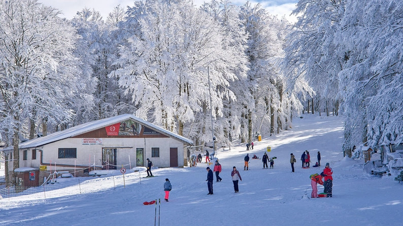 Attesa un’ondata di freddo e anche la neve nei prossimi giorni Attesa un’ondata di freddo e anche la neve nei prossimi giorni