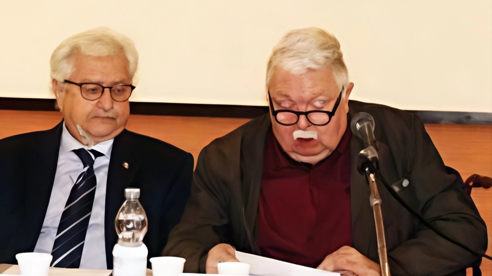 L'Associazione nazionale vittime civili di guerra riconferma Elio Bernabò presidente della sezione provinciale di Massa-Carrara dopo assemblea dei soci.