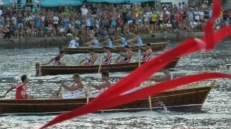 La partenza è fissata domani alle 19.15 La partenza è fissata domani alle 19.15