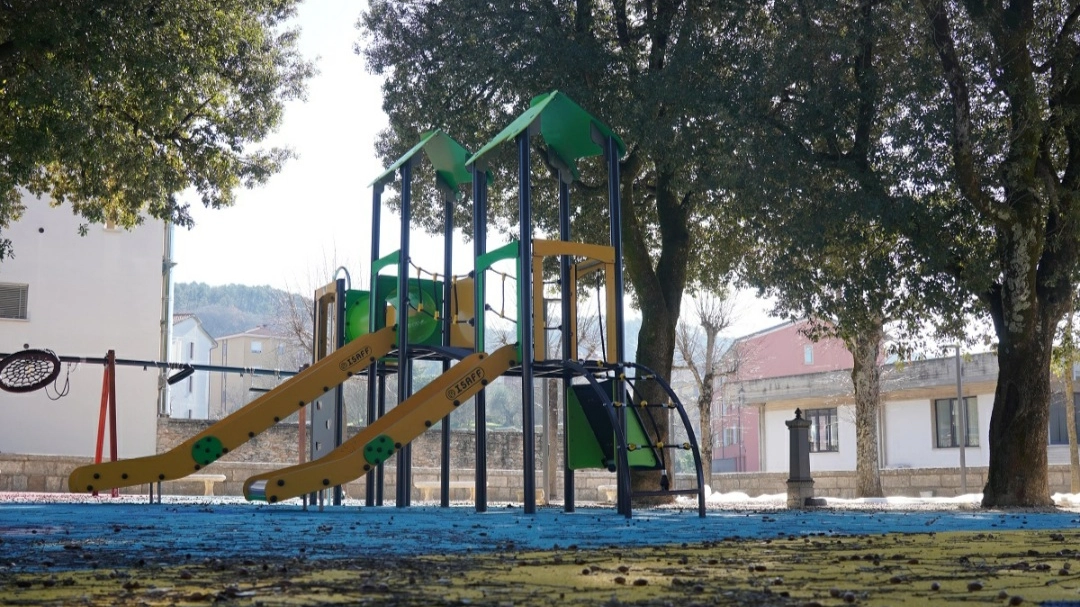 Rapolano Terme, la riqualificazione dei giardini del Piazzone Rapolano Terme, la riqualificazione dei giardini del Piazzone