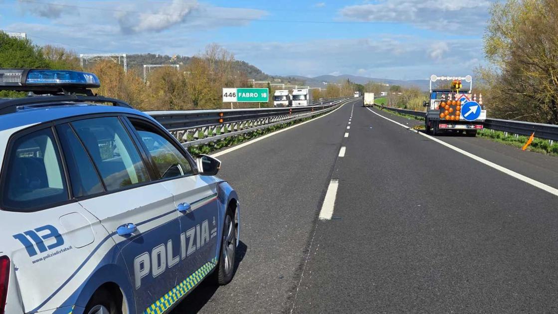 tragedia raccordo autostradale muore
